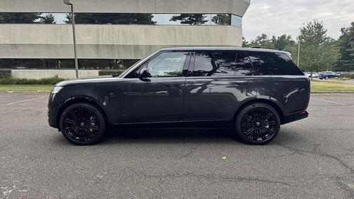 2025 Land Rover Range Rover P530 SE 7 Seat