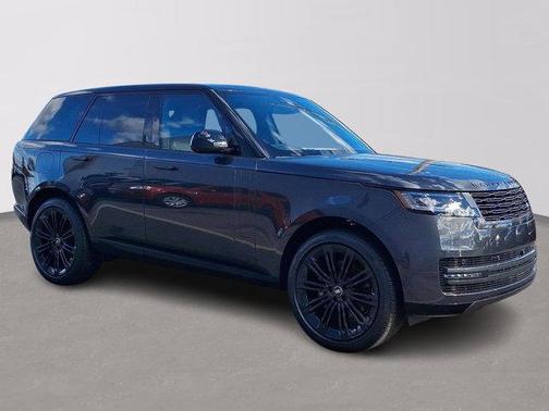 2025 Land Rover Range Rover P400 SE