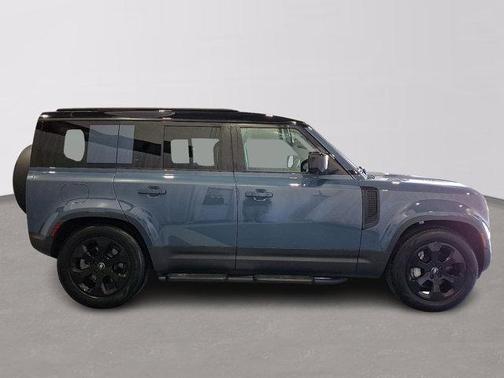 2025 Land Rover Defender P400 S
