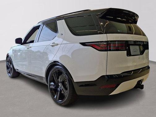 2025 Land Rover Discovery P360 Dynamic SE