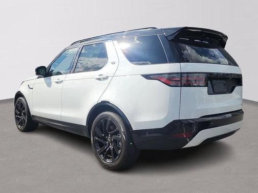 2025 Land Rover Discovery P360 Dynamic SE