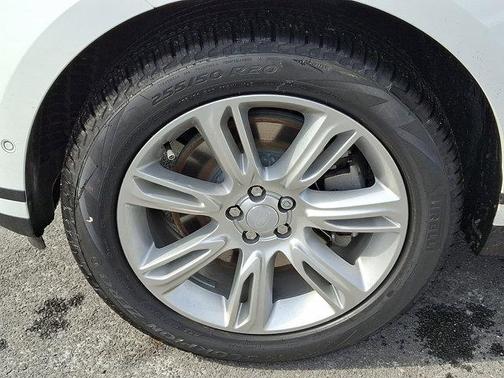 2026 Land Rover Range Rover Velar P250 S