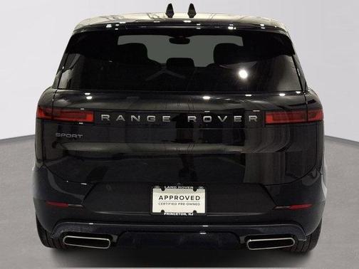 2025 Land Rover Range Rover Sport P360 S