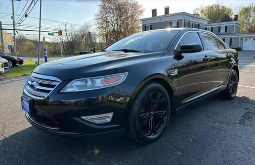 2010 Ford Taurus SHO Sedan 4D