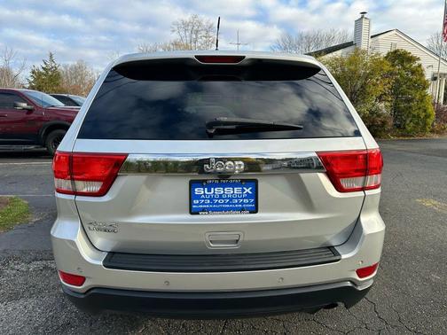 2011 Jeep Grand Cherokee Laredo