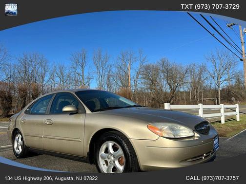 2001 Ford Taurus SE Sedan 4D