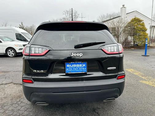 2019 Jeep Cherokee Latitude