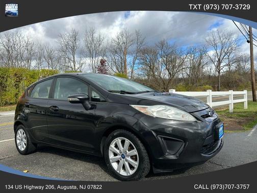2013 Ford Fiesta SE Hatchback 4D