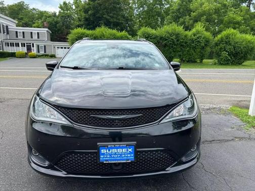 2018 Chrysler Pacifica Touring-L Plus