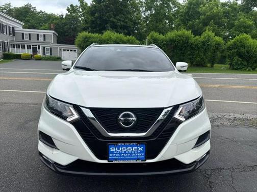2022 Nissan Rogue Sport SV