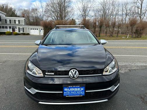 2017 Volkswagen Golf Alltrack TSI SEL