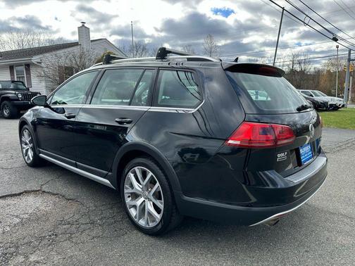 2017 Volkswagen Golf Alltrack TSI SEL
