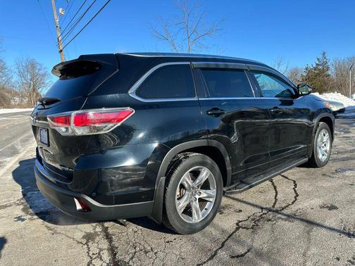 2016 Toyota Highlander Limited