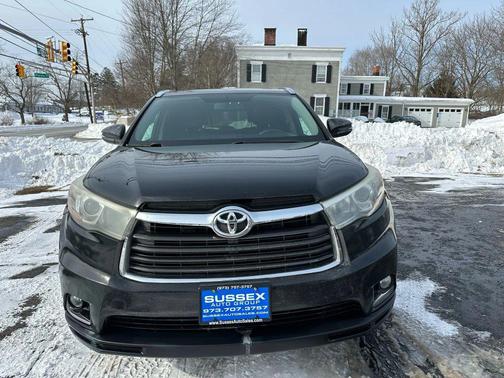 2016 Toyota Highlander Limited
