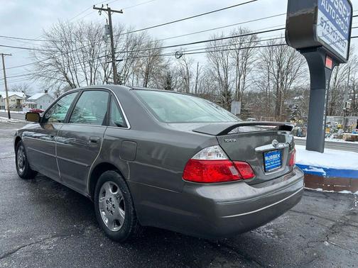 2003 Toyota Avalon XL