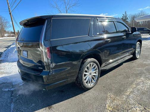 2021 Cadillac Escalade ESV Sport