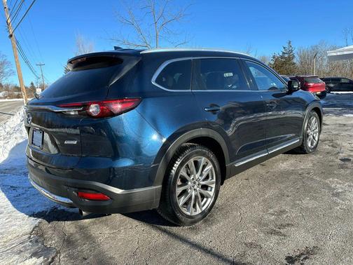 2018 Mazda CX-9 Sport