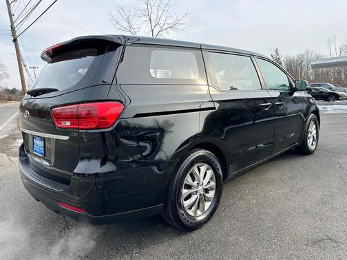 2020 Kia Sedona L Minivan 4D