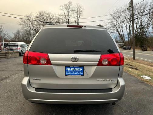 2007 Toyota Sienna XLE Limited