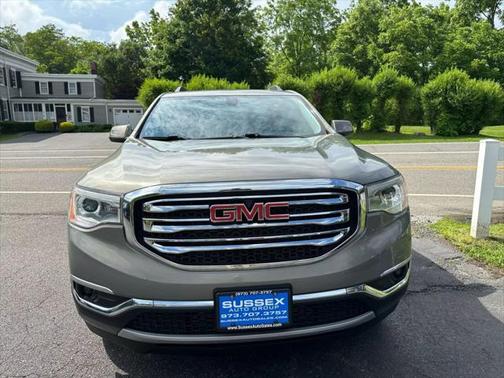 2019 GMC Acadia SLE-2
