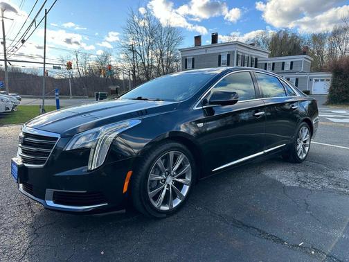 2018 Cadillac XTS Base