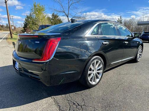 2018 Cadillac XTS Base