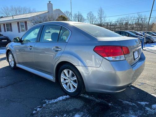 2011 Subaru Legacy Premium