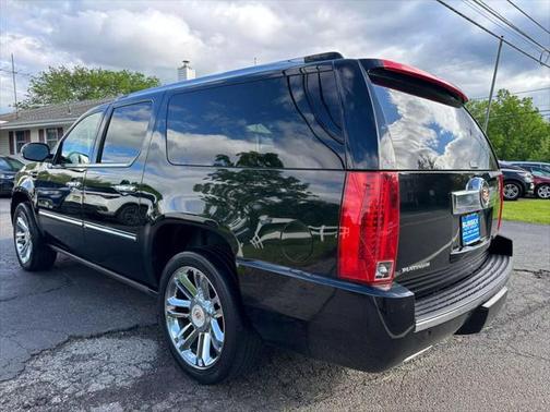 2014 Cadillac Escalade ESV Sport Platinum