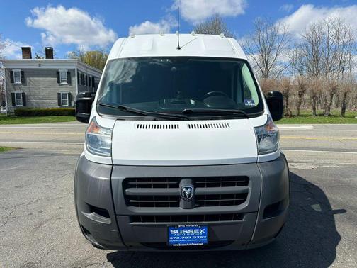 2015 RAM Cargo Tradesman