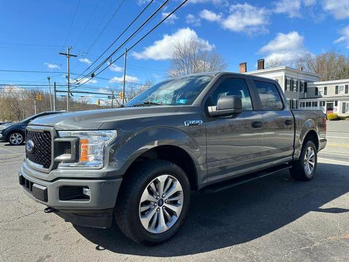 2018 Ford F-150 XL Pickup 4D 5 1/2 ft