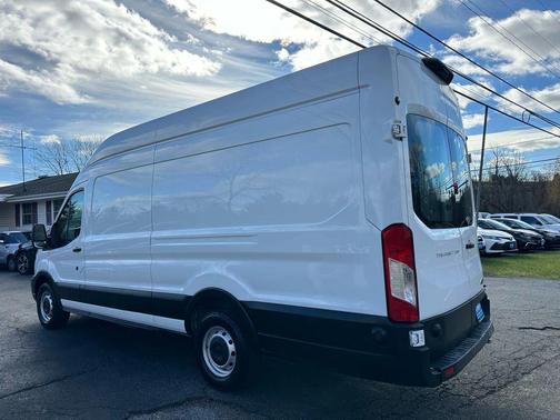 2020 Ford Transit-250 Base