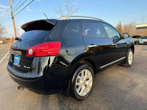 2011 Nissan Rogue SV