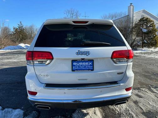 2017 Jeep Grand Cherokee Summit