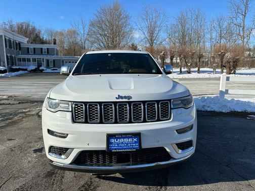 2017 Jeep Grand Cherokee Summit