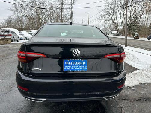 2019 Volkswagen Jetta 1.4T SEL Premium