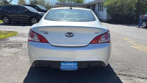 2010 Hyundai Genesis Coupe 2.0T