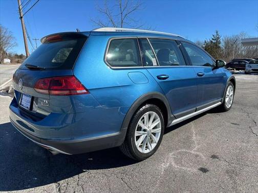 2017 Volkswagen Golf Alltrack TSI SEL