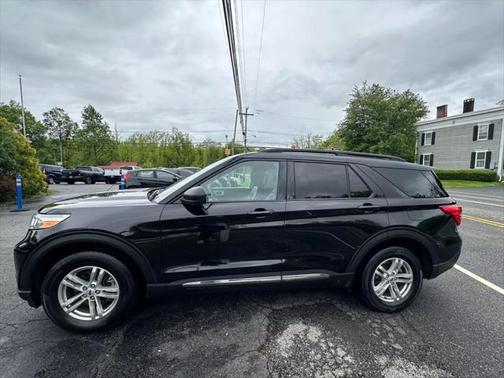 2022 Ford Explorer XLT Sport Utility 4D