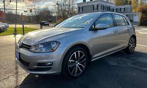 2016 Volkswagen Golf TSI SE 4-Door