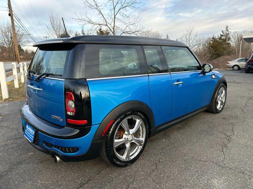 2010 MINI Cooper Clubman Base