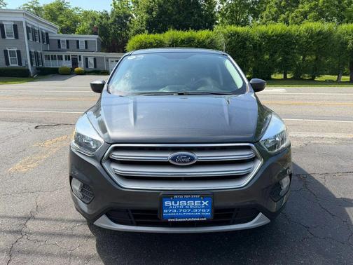 Gray 2019 Ford Escape SE