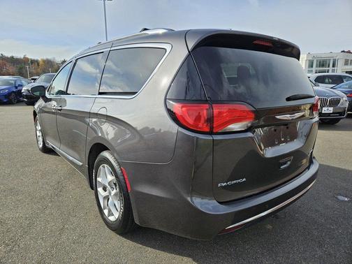 2019 Chrysler Pacifica Limited