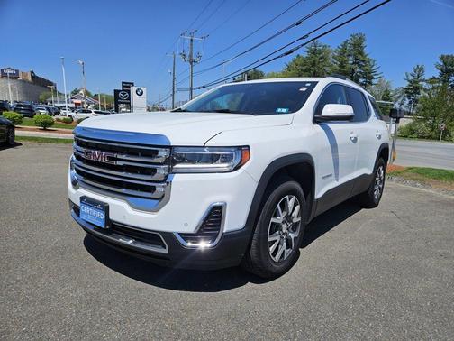 2022 GMC Acadia SLE