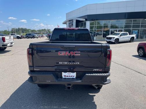 2025 GMC Sierra 2500 AT4