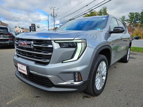 2024 GMC Acadia Elevation