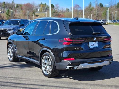 2025 BMW X5 xDrive40i