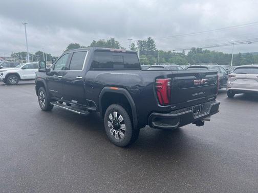 2025 GMC Sierra 2500 Denali