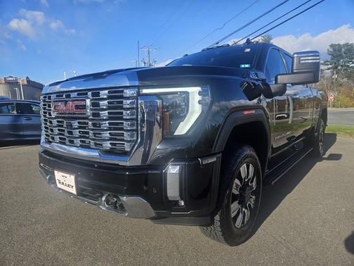 2024 GMC Sierra 2500 Denali