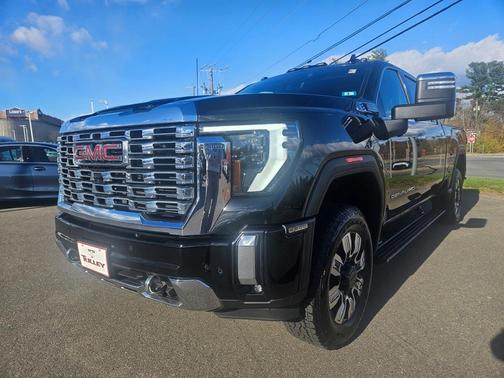 2024 GMC Sierra 2500 Denali