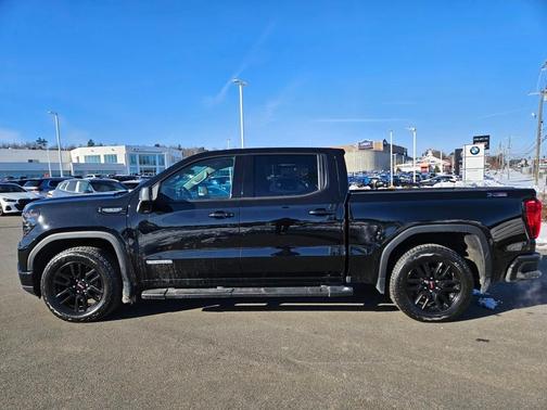 2022 GMC Sierra 1500 Elevation